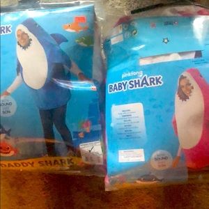Daddy & Mommy Shark costumes
